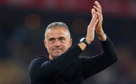 法甲赛后聚焦：恩里克谈巴黎圣日耳曼大胜与未来展望