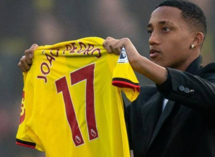 鲁尼与汤森盛赞若昂·佩德罗:英超锋线新星闪耀